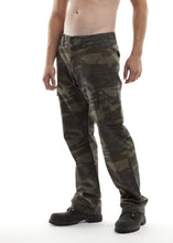 Load image into Gallery viewer, Straight Fit Cargo Pants - Olive Camo Side
