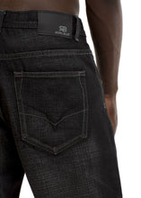 Load image into Gallery viewer, Relaxed Fit Jeans - Black Back Pocket
