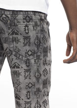 Load image into Gallery viewer, Extreme Wash Tribal Print Denim Shorts
