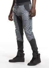 Load image into Gallery viewer, Men&#39;s Quilted Fleece Joggers
