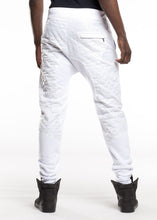 Load image into Gallery viewer, Men&#39;s Quilted Fleece Joggers

