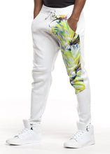 Load image into Gallery viewer, Men&#39;s Chrysanthemum Scuba Joggers
