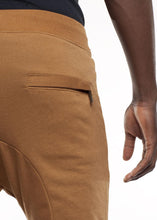 Load image into Gallery viewer, Men&#39;s Drop Crotch Fleece Jogger
