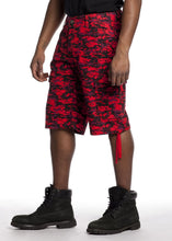 Load image into Gallery viewer, Men&#39;s Camo Shorts
