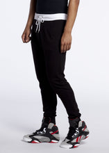 Load image into Gallery viewer, Men&#39;s Drop Crotch Jogger
