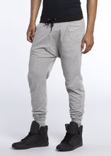 Load image into Gallery viewer, Men&#39;s Drop Crotch Jogger
